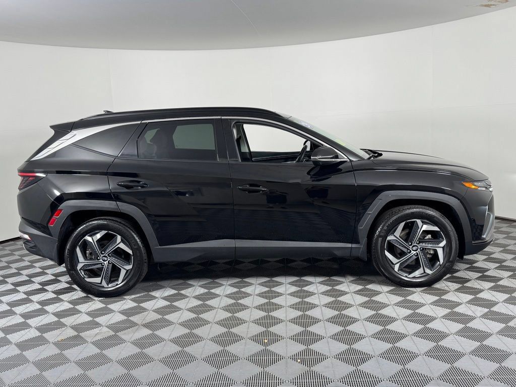 Used 2024 Hyundai Tucson Limited AWD/4WD image 4