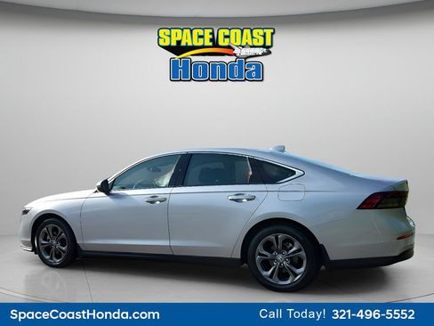 Certified 2023 Honda Accord EX image 7