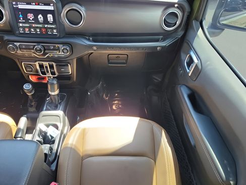 Used 2021 Jeep Wrangler Unlimited Rubicon image 11