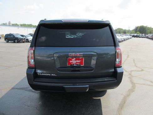 Used 2019 GMC Yukon XL SLT w/ Open Road Package AWD/4WD image 7