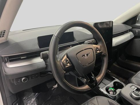 Used 2021 Ford Mustang Mach-E Select w/ Comfort/Technology Package image 12