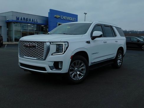 Used 2023 GMC Yukon Denali image 2