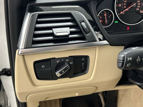 Used 2016 BMW 340i xDrive Sedan image 27