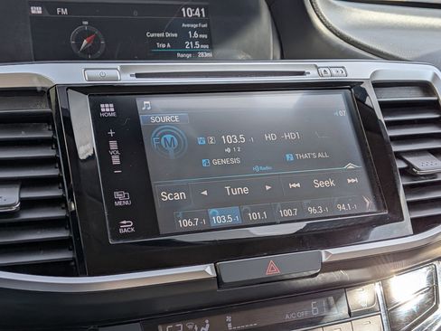 Used 2016 Honda Accord EX-L image 24