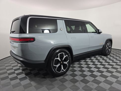 Used 2024 Rivian R1S Adventure AWD/4WD image 5