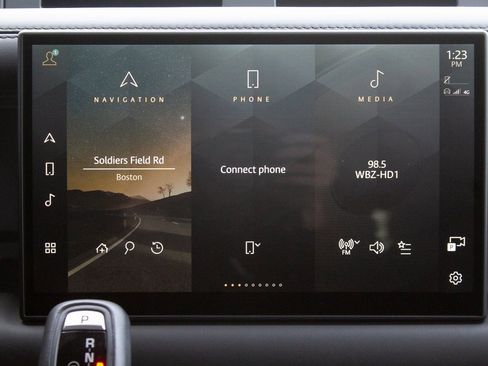 Used 2025 Land Rover Defender 110 V8 image 16