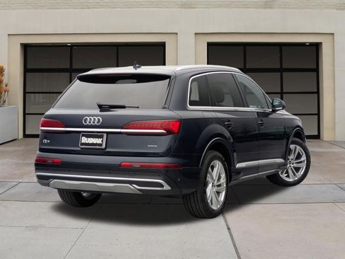 Used 2023 Audi Q7 2.0T Premium w/ Convenience Package AWD/4WD image 4