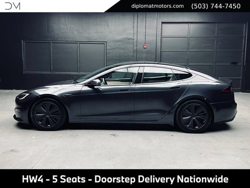 Used 2025 Tesla Model S AWD/4WD image 3
