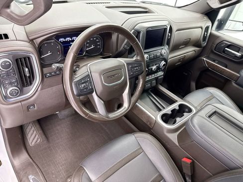 Used 2020 GMC Sierra 2500 Denali w/ Denali Ultimate Package AWD/4WD image 9