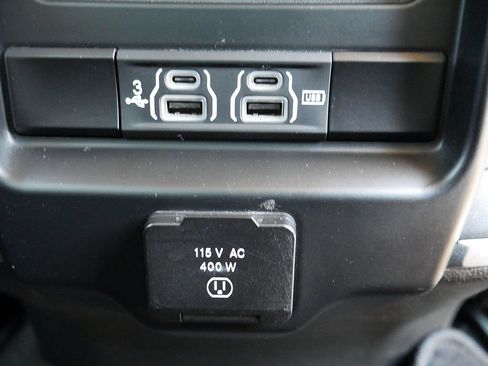 Used 2020 RAM 1500 Big Horn AWD/4WD image 52