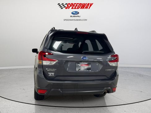 Used 2023 Subaru Forester Premium AWD/4WD image 7