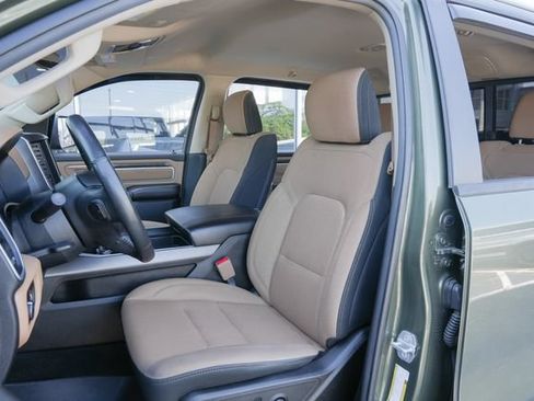 Used 2020 RAM 1500 Big Horn AWD/4WD image 24