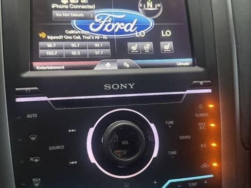 Used 2015 Ford Fusion Titanium FWD image 25