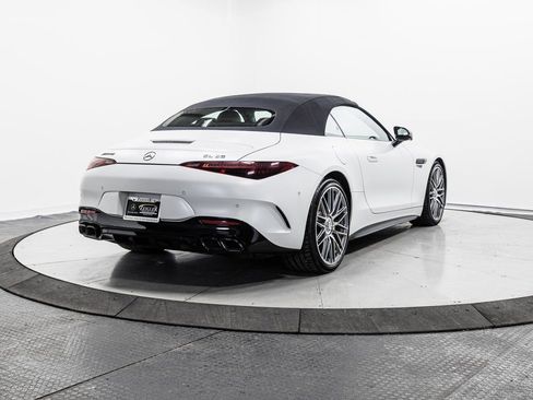 Used 2023 Mercedes-Benz SL 63 AMG 4MATIC image 35