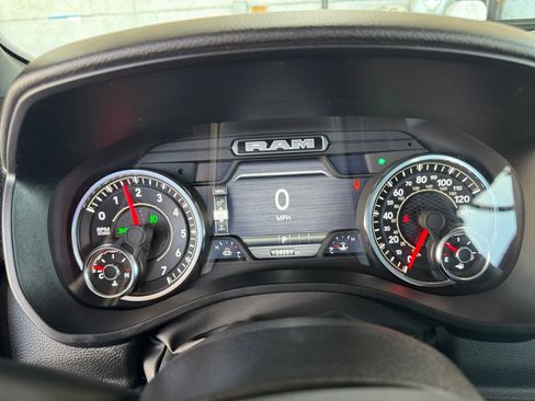 Used 2025 RAM 1500 Big Horn RWD image 14