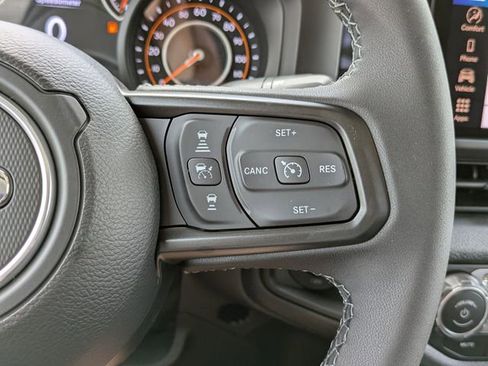 New 2025 Jeep Gladiator Sport image 25