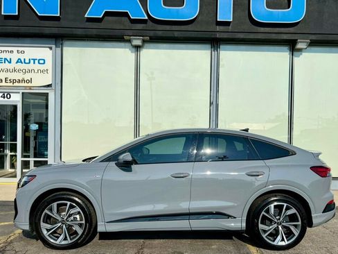 Used 2024 Audi Q4 e-tron Premium Plus w/ Premium Plus image 33