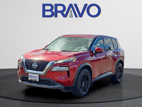 Used 2021 Nissan Rogue SV FWD image 1
