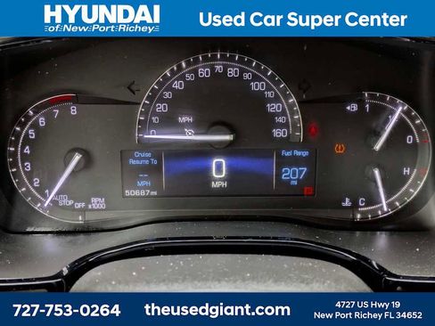 Used 2018 Cadillac XT5 FWD w/ LPO, Wheel Lock Package image 35