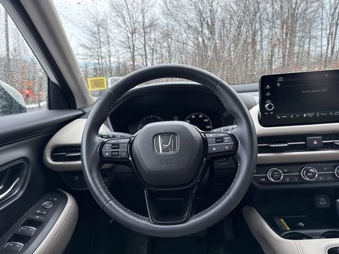 Used 2024 Honda HR-V EX-L image 16