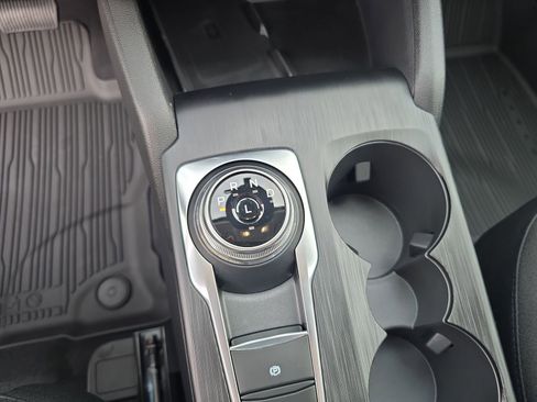 New 2026 Ford Escape Active w/ Active Premium Tech Pack FWD image 21