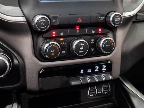 Used 2022 RAM 1500 Big Horn AWD/4WD image 21