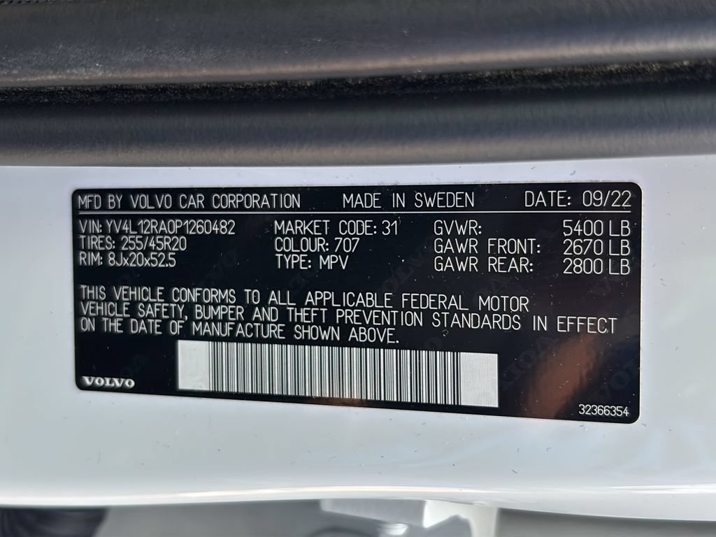 Used 2023 Volvo XC60 B5 Ultimate AWD/4WD image 39