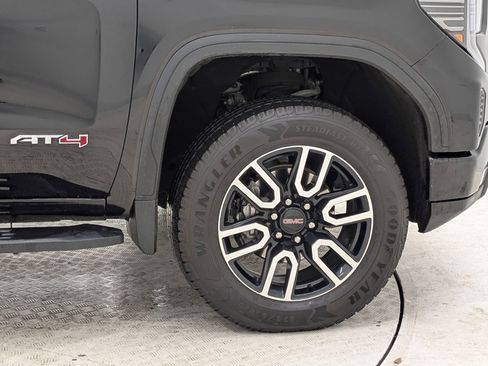 Used 2023 GMC Sierra 1500 AT4 w/ Technology Package image 12