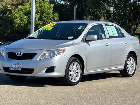 Used 2009 Toyota Corolla LE FWD image 8