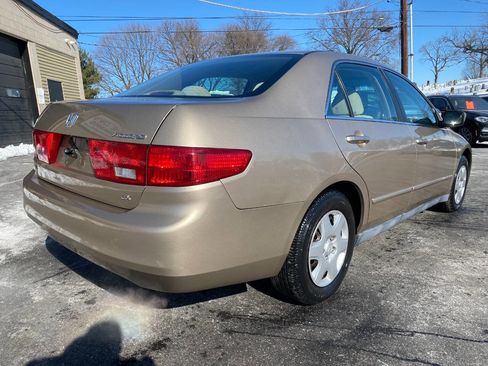 Used 2005 Honda Accord LX image 3