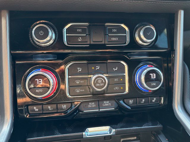 Used 2022 GMC Yukon XL Denali w/ Denali Premium Package RWD image 21