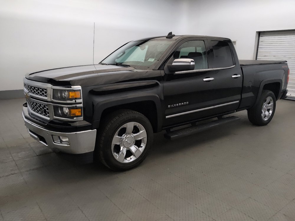 Used 2015 Chevrolet Silverado 1500 LTZ w/ LTZ Plus Package AWD/4WD image 2