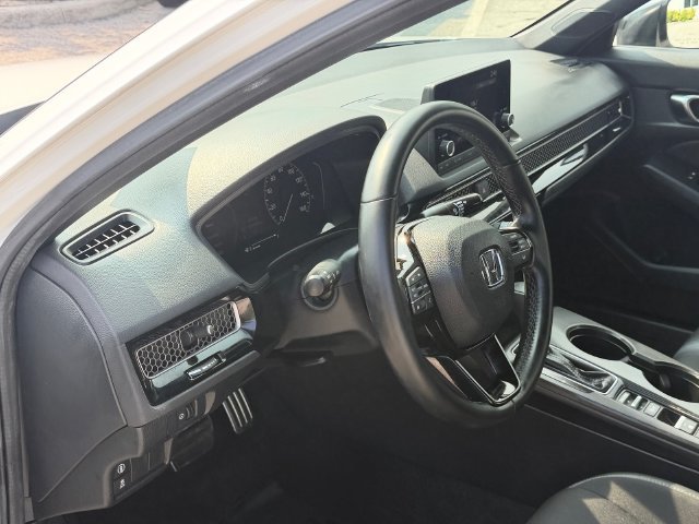 Used 2024 Honda Civic Sport image 13