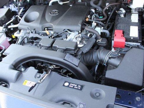 Certified 2020 Toyota RAV4 XLE Premium AWD/4WD image 29