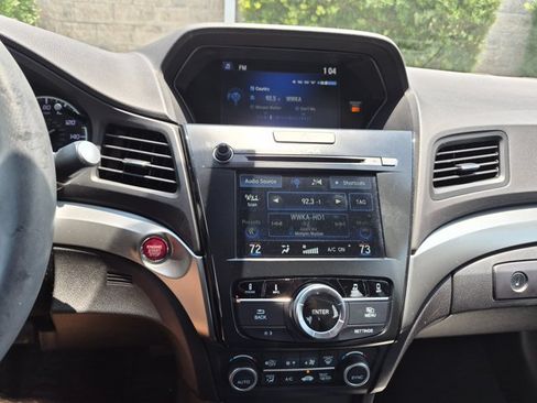 Used 2016 Acura ILX FWD image 10