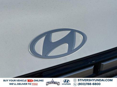 New 2026 Hyundai Santa Fe SE image 7