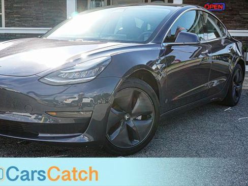 Used 2019 Tesla Model 3 Mid Range RWD image 6