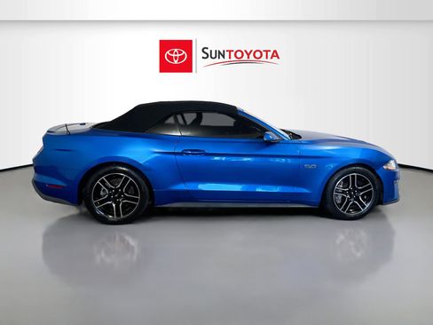 Used 2020 Ford Mustang GT Premium w/ Equipment Group 401A RWD image 2
