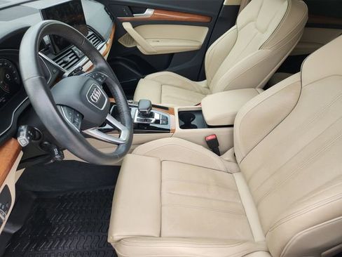 Used 2023 Audi Q5 2.0T Premium Plus w/ Premium Plus Package image 13