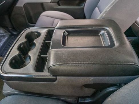Used 2018 Chevrolet Silverado 1500 LT w/ All Star Edition AWD/4WD image 30