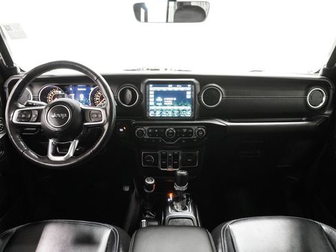 Certified 2022 Jeep Wrangler Unlimited Sahara w/ Cold Weather Group image 13