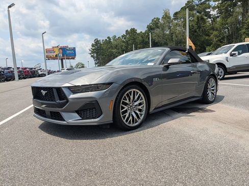 Certified 2025 Ford Mustang GT Premium RWD image 8