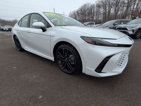 Certified 2026 Toyota Camry XSE image 9