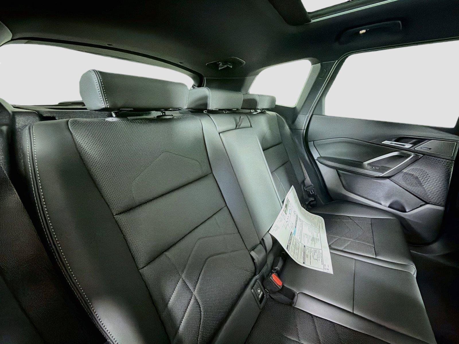 New 2027 BMW X1 xDrive28i AWD/4WD image 27