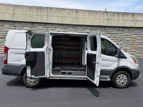 Used 2015 Ford Transit 250 130 Low Roof w/ Exterior Upgrade Package RWD image 23