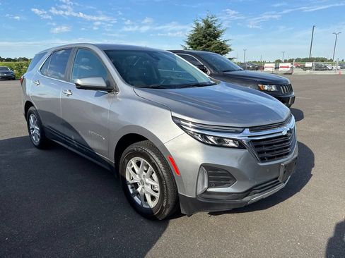 Used 2024 Chevrolet Equinox LT AWD/4WD image 7