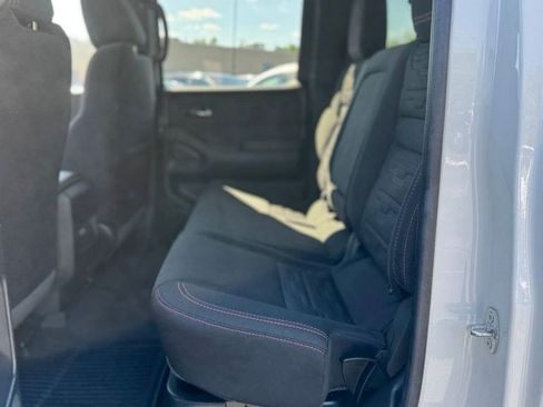 Used 2024 Nissan Frontier PRO-4X w/ Off-Road Protection Package AWD/4WD image 22