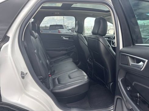 Certified 2020 Ford Edge Titanium image 10