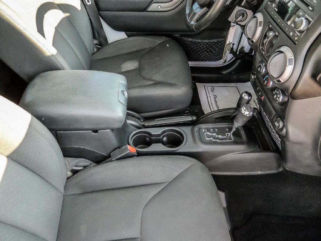 Used 2016 Jeep Wrangler Unlimited Sport w/ Quick Order Package 24S AWD/4WD image 15