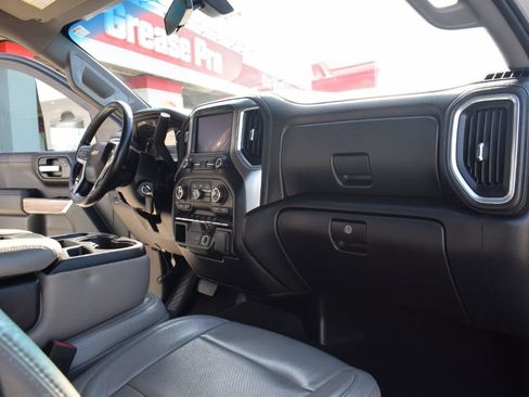 Used 2019 Chevrolet Silverado 1500 LT image 17